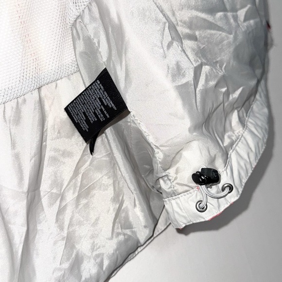 The North Face Hyvent Womens Jacket Large Hooded Windbreaker Rain Nylon Full Zip - Picture 11 of 11